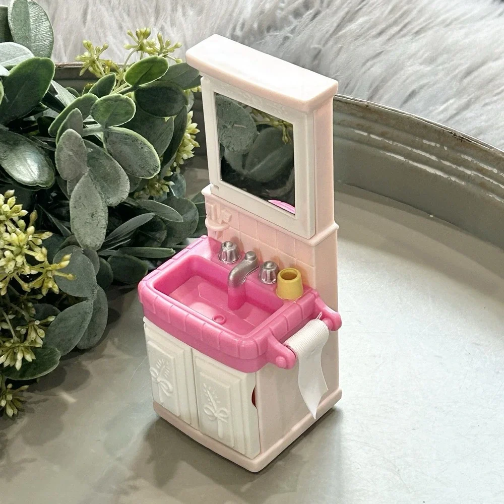 Dollhouse Pink Bathroom Sink Mirror Vanity 1999 Fisher Price Loving‎ Family